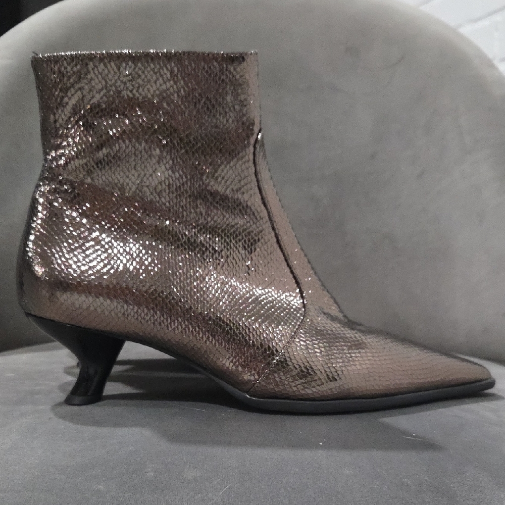 Hōgl Metallic Reptile And Leather Ankle Boots